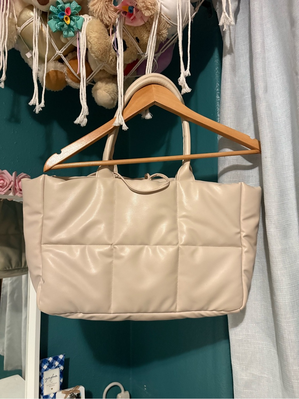 Women's Quilted Padded Tote Bag in Beige